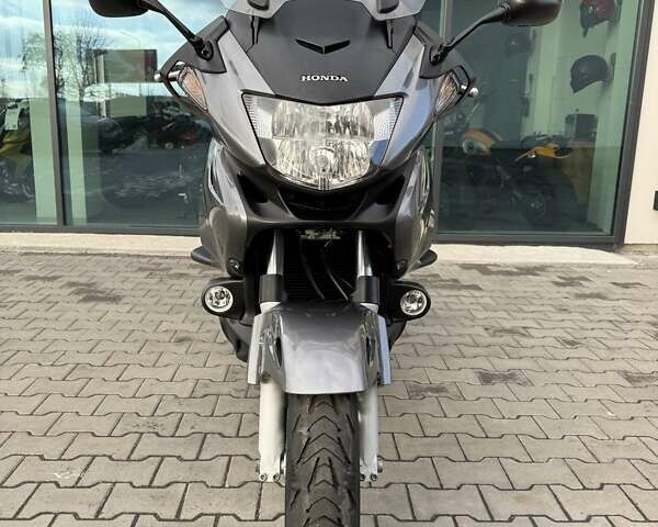 Серый Хонда NT 700V, объемом двигателя 0.7 л и пробегом 36 тыс. км за 6199 $, фото 2 на Automoto.ua