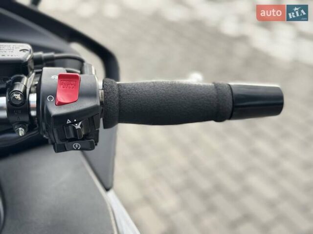 Серый Хонда NT 700V, объемом двигателя 0.7 л и пробегом 36 тыс. км за 6199 $, фото 23 на Automoto.ua