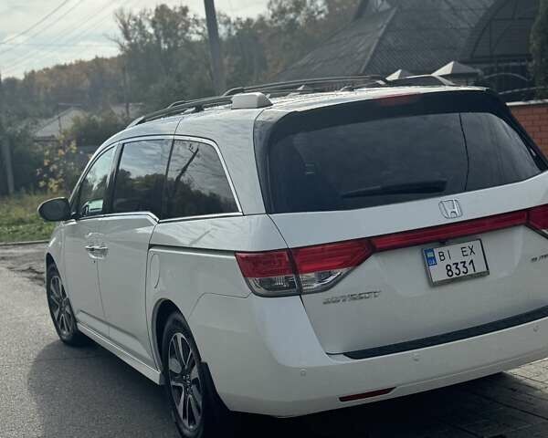 Білий Хонда Одіссей, об'ємом двигуна 3.47 л та пробігом 208 тис. км за 16000 $, фото 2 на Automoto.ua