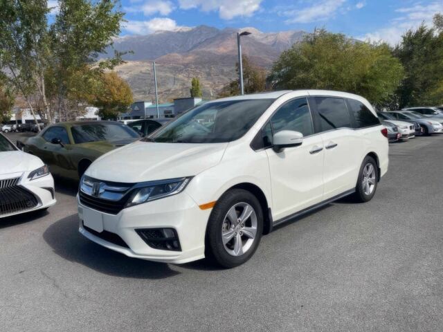 Белый Хонда Одиссей, объемом двигателя 3.5 л и пробегом 37 тыс. км за 20000 $, фото 2 на Automoto.ua