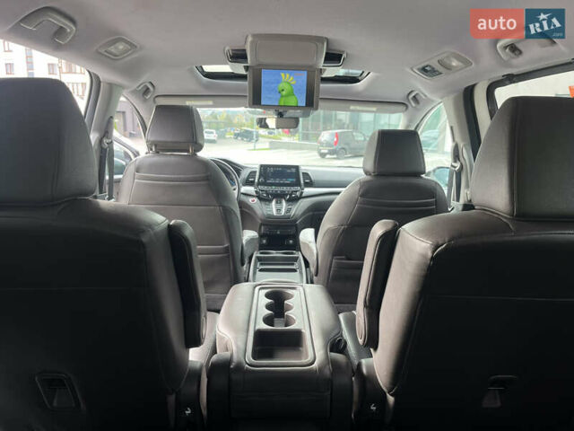 Хонда Одиссей 2018 в Ровно на Automoto.ua Белый Хонда Одиссей, объемом двигателя 3.47 л и пробегом 130 тыс. км за 21500 $, фото 19 на Automoto.ua