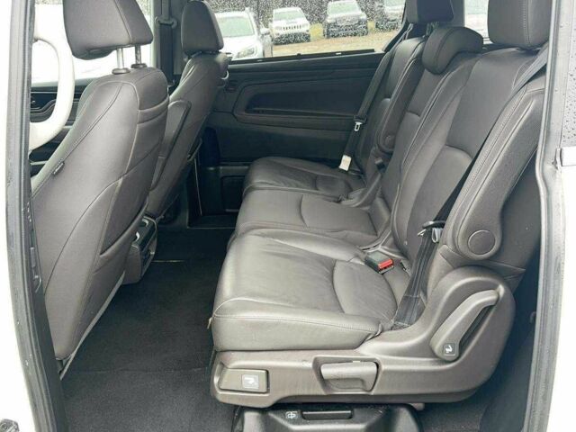 Белый Хонда Одиссей, объемом двигателя 0 л и пробегом 122 тыс. км за 17500 $, фото 7 на Automoto.ua
