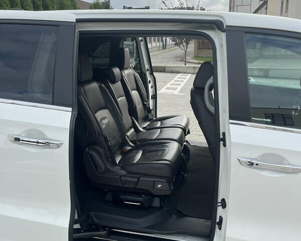 Хонда Одиссей 2018 в Ровно на Automoto.ua Белый Хонда Одиссей, объемом двигателя 3.47 л и пробегом 130 тыс. км за 21500 $, фото 9 на Automoto.ua