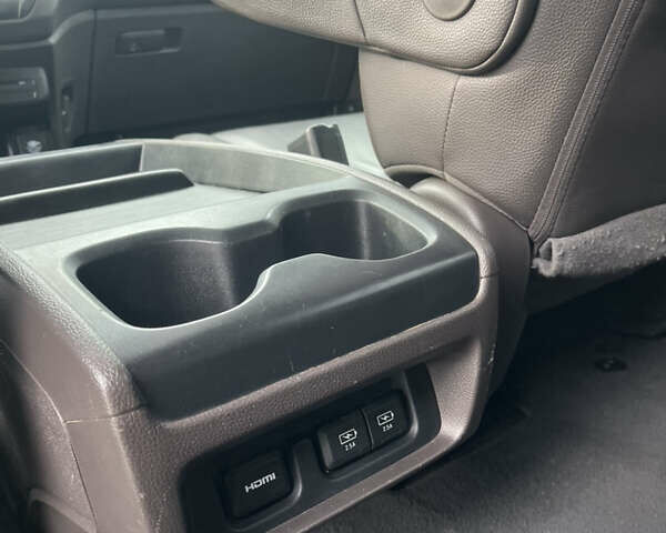 Хонда Одиссей 2018 в Ровно на Automoto.ua Белый Хонда Одиссей, объемом двигателя 3.47 л и пробегом 130 тыс. км за 21500 $, фото 18 на Automoto.ua