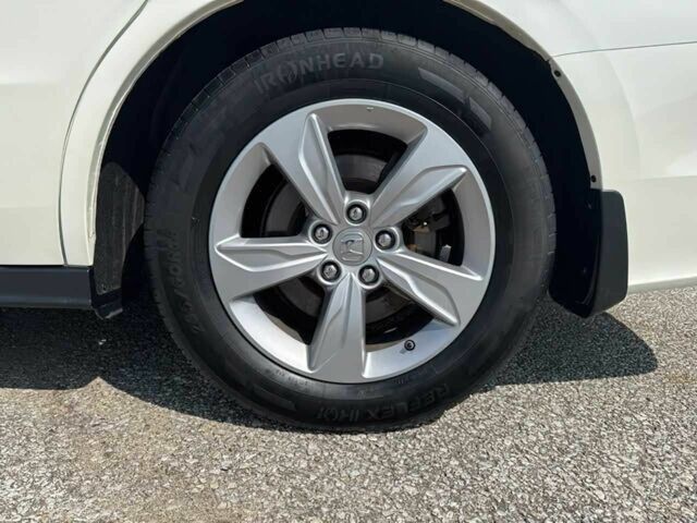 Белый Хонда Одиссей, объемом двигателя 3.5 л и пробегом 39 тыс. км за 13000 $, фото 14 на Automoto.ua