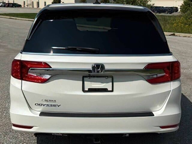 Белый Хонда Одиссей, объемом двигателя 3.5 л и пробегом 39 тыс. км за 13000 $, фото 4 на Automoto.ua