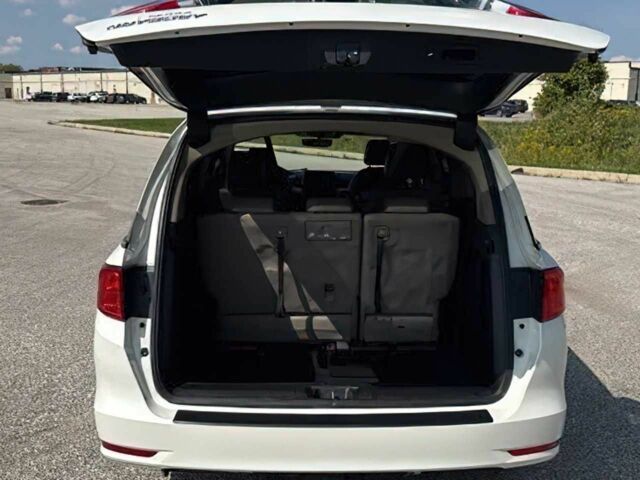 Белый Хонда Одиссей, объемом двигателя 3.5 л и пробегом 39 тыс. км за 13000 $, фото 13 на Automoto.ua