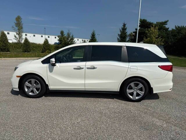 Белый Хонда Одиссей, объемом двигателя 3.5 л и пробегом 39 тыс. км за 13000 $, фото 3 на Automoto.ua