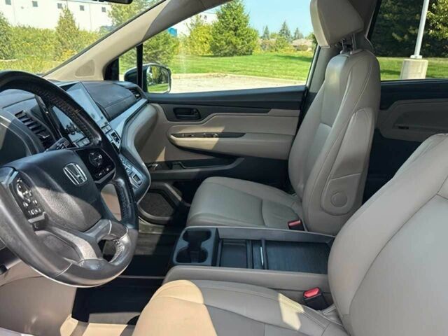 Белый Хонда Одиссей, объемом двигателя 3.5 л и пробегом 39 тыс. км за 13000 $, фото 9 на Automoto.ua