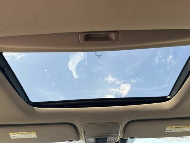 Белый Хонда Одиссей, объемом двигателя 3.5 л и пробегом 39 тыс. км за 13000 $, фото 8 на Automoto.ua