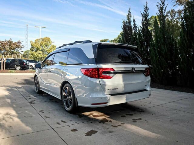 Белый Хонда Одиссей, объемом двигателя 3.5 л и пробегом 11 тыс. км за 14000 $, фото 3 на Automoto.ua