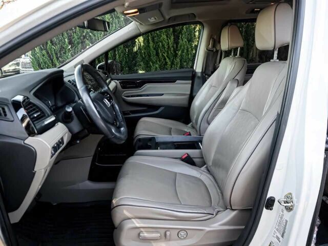 Белый Хонда Одиссей, объемом двигателя 3.5 л и пробегом 11 тыс. км за 14000 $, фото 7 на Automoto.ua