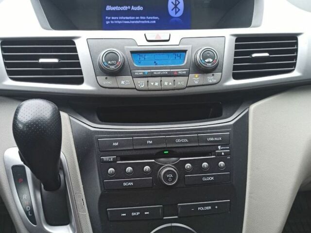 Черный Хонда Одиссей, объемом двигателя 3.5 л и пробегом 290 тыс. км за 11500 $, фото 6 на Automoto.ua