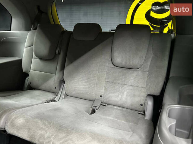 Черный Хонда Одиссей, объемом двигателя 3.47 л и пробегом 314 тыс. км за 12000 $, фото 19 на Automoto.ua