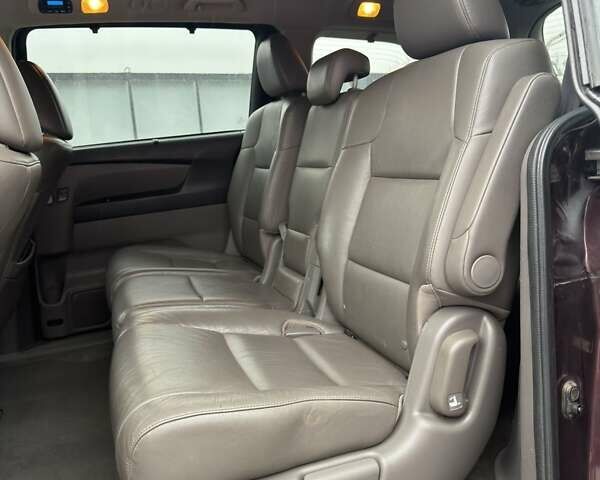 Красный Хонда Одиссей, объемом двигателя 3.47 л и пробегом 265 тыс. км за 14800 $, фото 35 на Automoto.ua