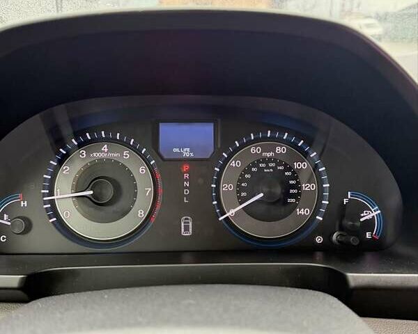 Красный Хонда Одиссей, объемом двигателя 3.47 л и пробегом 265 тыс. км за 14800 $, фото 16 на Automoto.ua