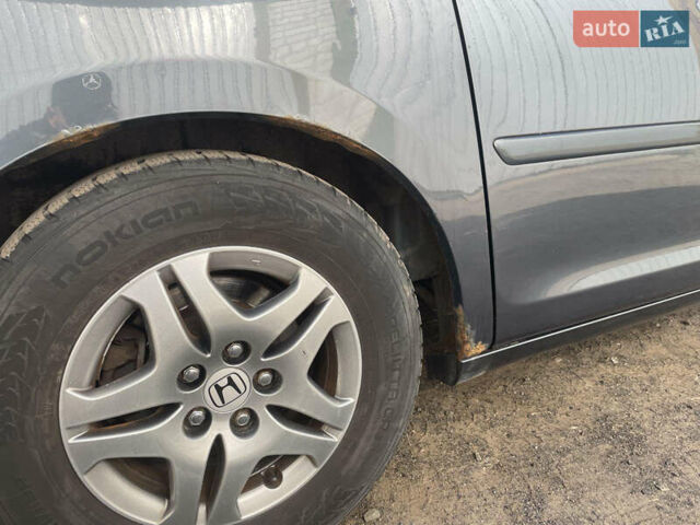 Серый Хонда Одиссей, объемом двигателя 3.5 л и пробегом 300 тыс. км за 6499 $, фото 13 на Automoto.ua