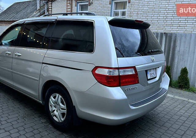 Серый Хонда Одиссей, объемом двигателя 3.47 л и пробегом 257 тыс. км за 5999 $, фото 25 на Automoto.ua