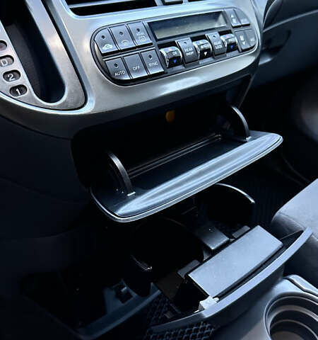 Серый Хонда Одиссей, объемом двигателя 3.47 л и пробегом 257 тыс. км за 5999 $, фото 20 на Automoto.ua