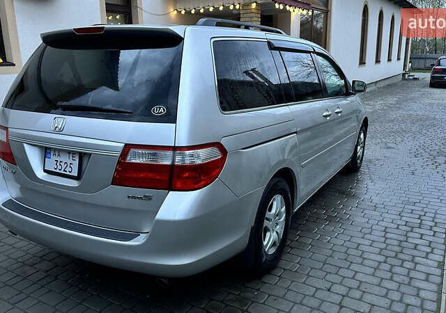 Серый Хонда Одиссей, объемом двигателя 3.47 л и пробегом 257 тыс. км за 5999 $, фото 24 на Automoto.ua