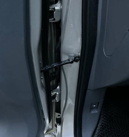 Серый Хонда Одиссей, объемом двигателя 3.47 л и пробегом 257 тыс. км за 5999 $, фото 18 на Automoto.ua