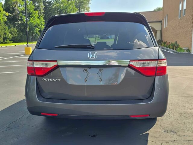 Серый Хонда Одиссей, объемом двигателя 3.5 л и пробегом 90 тыс. км за 5300 $, фото 5 на Automoto.ua