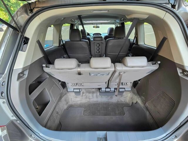 Серый Хонда Одиссей, объемом двигателя 3.5 л и пробегом 90 тыс. км за 5300 $, фото 14 на Automoto.ua