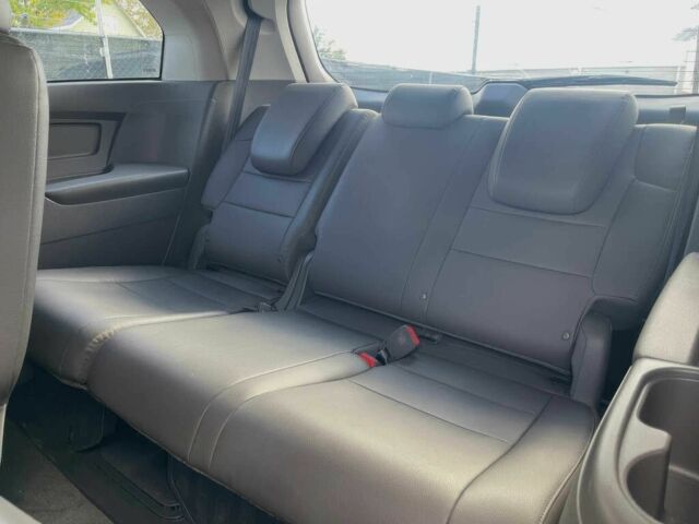 Сірий Хонда Одіссей, об'ємом двигуна 3.5 л та пробігом 73 тис. км за 15500 $, фото 13 на Automoto.ua