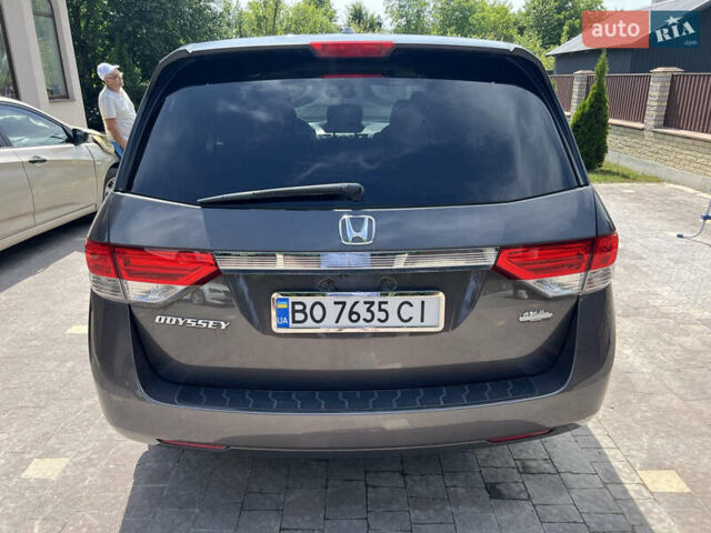 Серый Хонда Одиссей, объемом двигателя 3.47 л и пробегом 75 тыс. км за 16900 $, фото 1 на Automoto.ua
