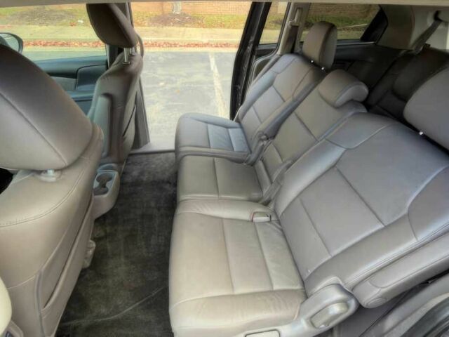 Сірий Хонда Одіссей, об'ємом двигуна 3.5 л та пробігом 70 тис. км за 14500 $, фото 9 на Automoto.ua