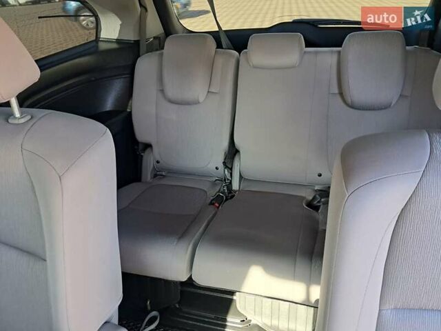 Серый Хонда Одиссей, объемом двигателя 3.47 л и пробегом 32 тыс. км за 25000 $, фото 24 на Automoto.ua