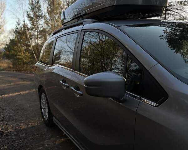 Серый Хонда Одиссей, объемом двигателя 3.47 л и пробегом 117 тыс. км за 22500 $, фото 2 на Automoto.ua