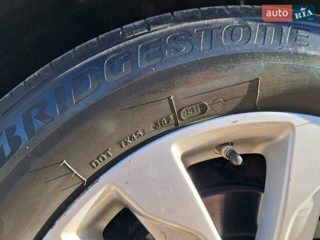 Серый Хонда Одиссей, объемом двигателя 3.47 л и пробегом 32 тыс. км за 25000 $, фото 29 на Automoto.ua