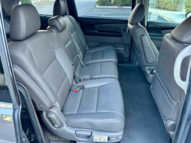 Серый Хонда Одиссей, объемом двигателя 3.5 л и пробегом 80 тыс. км за 14500 $, фото 9 на Automoto.ua