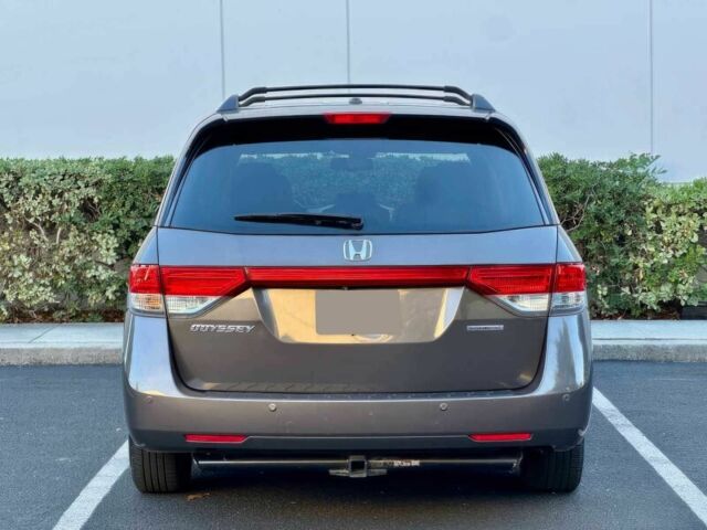 Серый Хонда Одиссей, объемом двигателя 3.5 л и пробегом 80 тыс. км за 14500 $, фото 4 на Automoto.ua