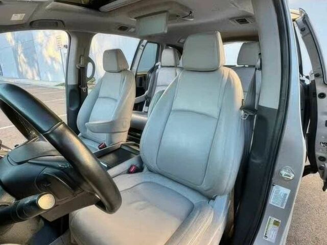 Сірий Хонда Одіссей, об'ємом двигуна 3.5 л та пробігом 48 тис. км за 6200 $, фото 10 на Automoto.ua