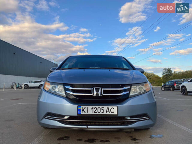 Синий Хонда Одиссей, объемом двигателя 3.47 л и пробегом 335 тыс. км за 15700 $, фото 5 на Automoto.ua