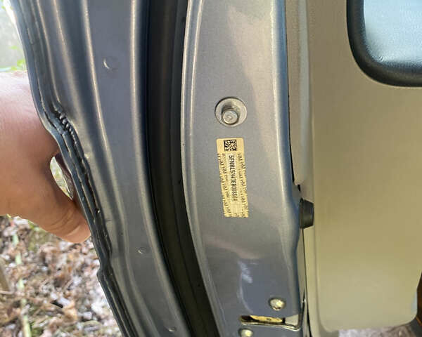 Синий Хонда Одиссей, объемом двигателя 3.47 л и пробегом 335 тыс. км за 15700 $, фото 20 на Automoto.ua