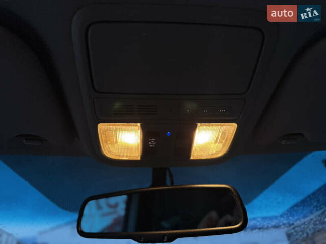 Синій Хонда Одіссей, об'ємом двигуна 3.47 л та пробігом 392 тис. км за 14999 $, фото 32 на Automoto.ua