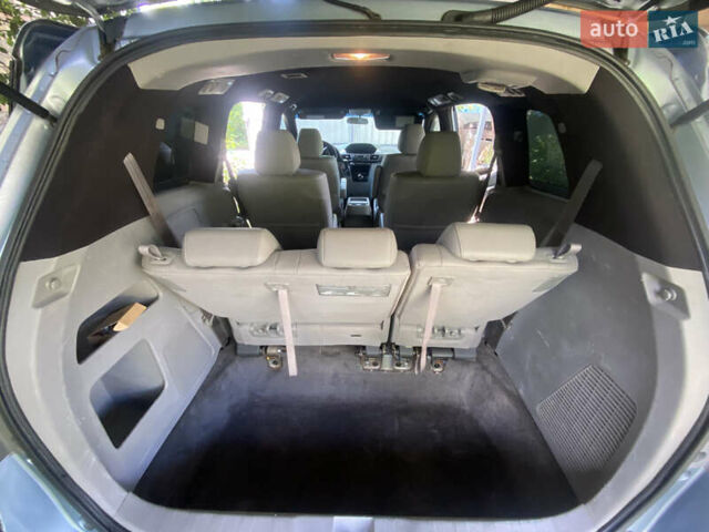 Синий Хонда Одиссей, объемом двигателя 3.47 л и пробегом 335 тыс. км за 15700 $, фото 12 на Automoto.ua