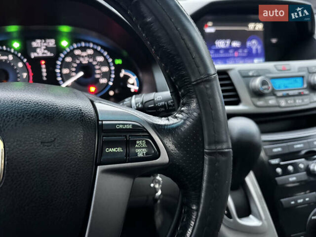Синій Хонда Одіссей, об'ємом двигуна 3.47 л та пробігом 392 тис. км за 14999 $, фото 26 на Automoto.ua