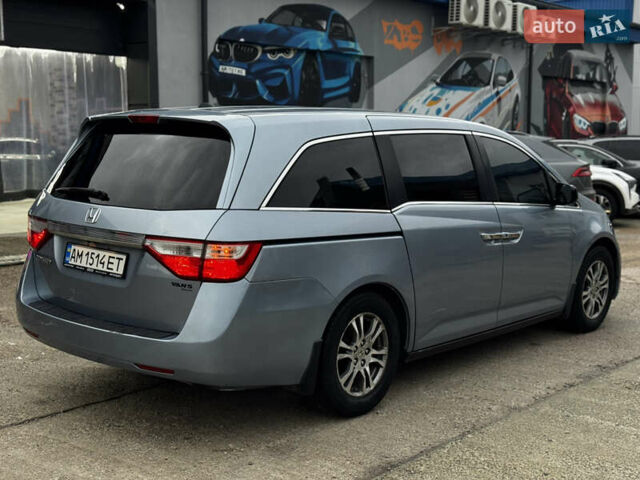 Синій Хонда Одіссей, об'ємом двигуна 3.47 л та пробігом 392 тис. км за 14999 $, фото 3 на Automoto.ua