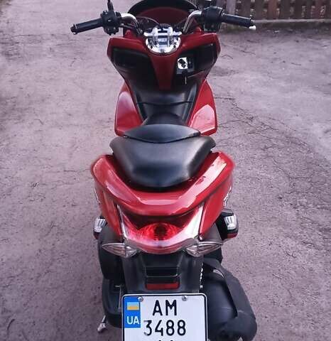 Красный Хонда PCX 125, объемом двигателя 0.13 л и пробегом 13 тыс. км за 1200 $, фото 3 на Automoto.ua
