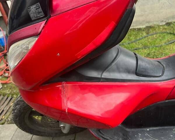 Хонда PCX 125, объемом двигателя 0.13 л и пробегом 66 тыс. км за 1101 $, фото 5 на Automoto.ua