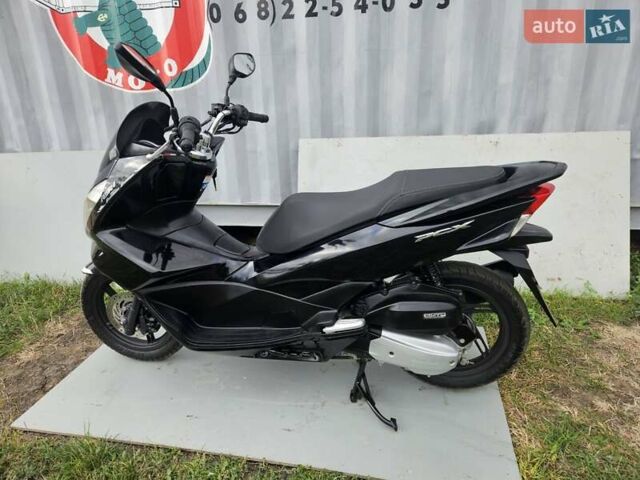 Хонда PCX 125, об'ємом двигуна 0.13 л та пробігом 17 тис. км за 2299 $, фото 7 на Automoto.ua