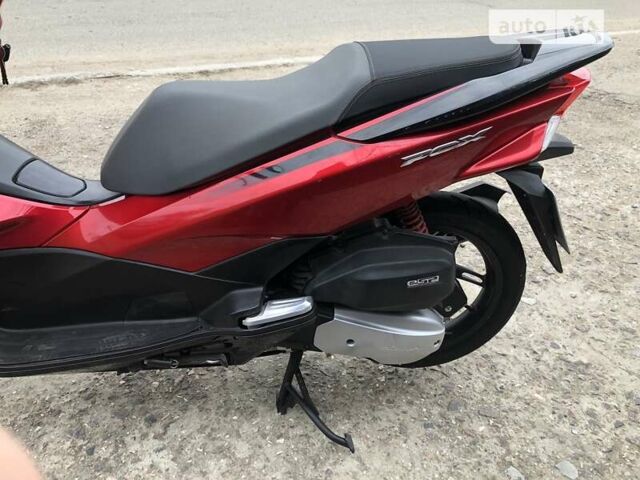 Хонда PCX 125, об'ємом двигуна 0 л та пробігом 17 тис. км за 2500 $, фото 10 на Automoto.ua