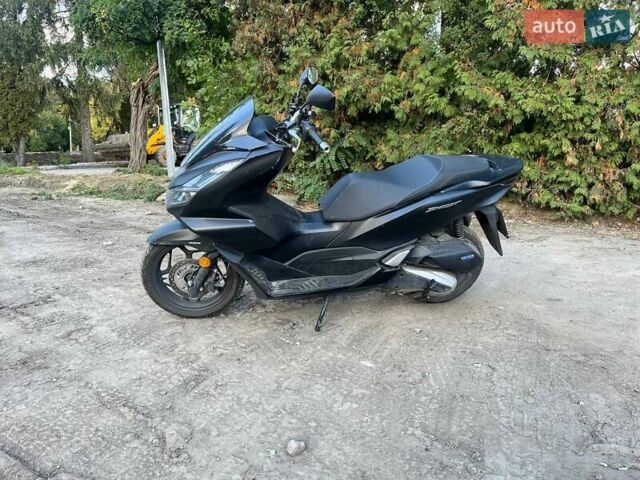 Хонда PCX 125, объемом двигателя 0 л и пробегом 31 тыс. км за 3286 $, фото 3 на Automoto.ua