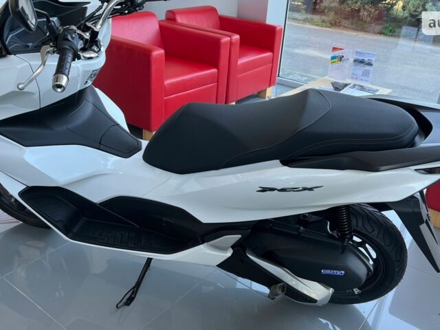 купити нове авто Хонда PCX 125 2023 року від офіційного дилера Миколай Хонда фото