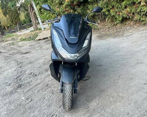 Хонда PCX 125, объемом двигателя 0 л и пробегом 31 тыс. км за 3286 $, фото 1 на Automoto.ua