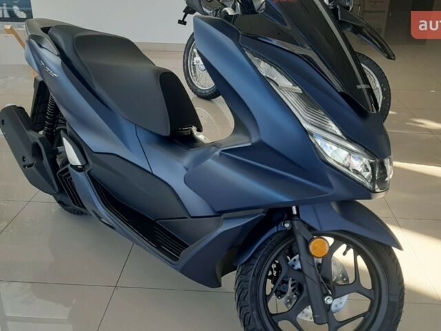 Хонда PCX 125, объемом двигателя 0.13 л и пробегом 0 тыс. км за 3356 $, фото 8 на Automoto.ua